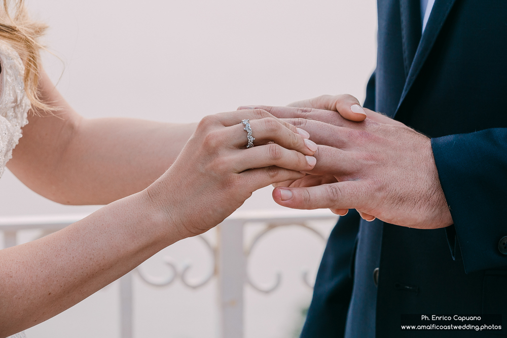 Fotografia di matrimonio civile in Costiera Amalfitana