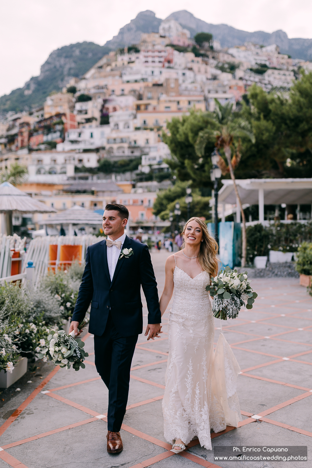 wedding reportage photography through Positano, Italy