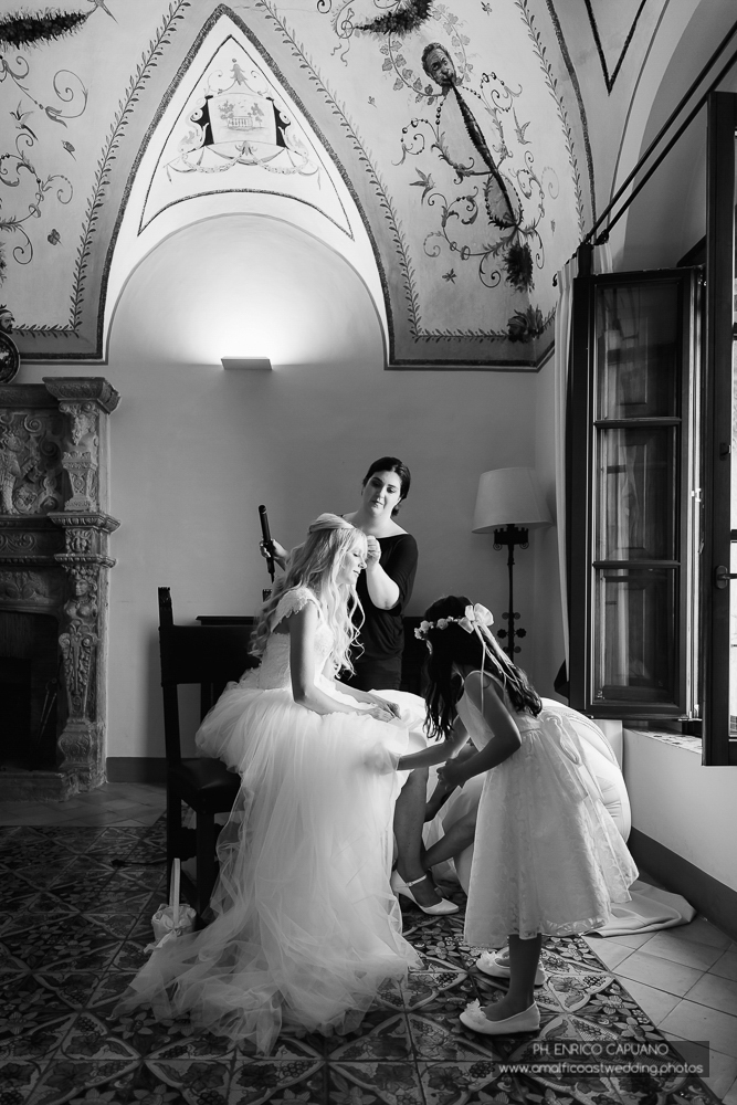 black and white wedding photos